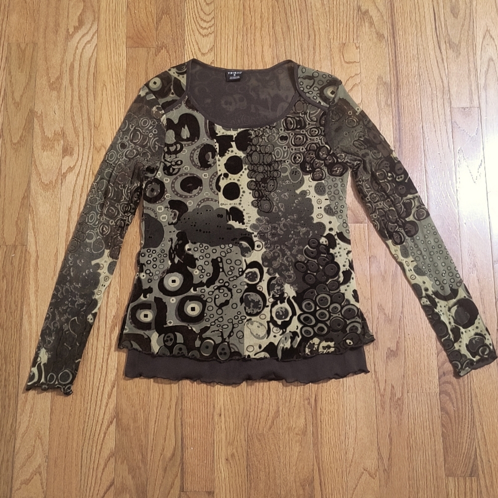 3/$10⭐Tribal brand shirt, size small, color green yellow and brown